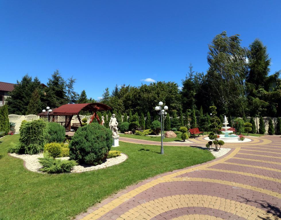 Pokoje Goscinne Anna Airport Modlin Nowy Dwor Mazowiecki Bagian luar foto